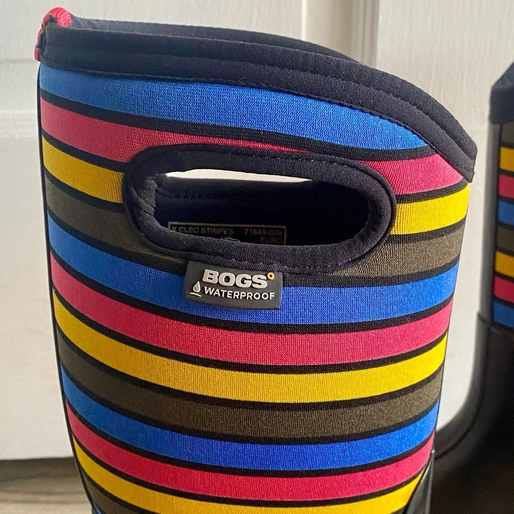 Bogs Girl’s Classic Striped Waterproof Winter Snow Boots